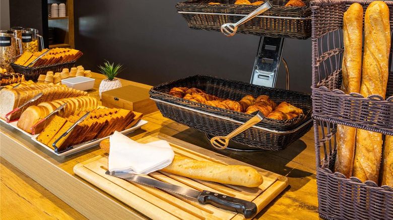 <b>Ibis Budget Paris Porte de Montreuil Restaurant</b>. Images powered by <a href="https://iceportal.shijigroup.com/" title="IcePortal" target="_blank">IcePortal</a>.