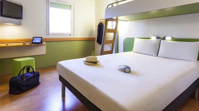 <b>Ibis Budget Pontault Combault Marne la Vallee Room</b>. Images powered by <a href="https://iceportal.shijigroup.com/" title="IcePortal" target="_blank">IcePortal</a>.