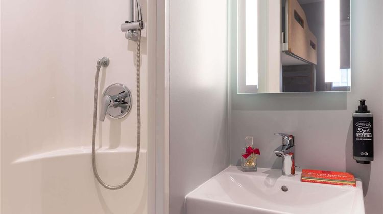 Ibis Budget Marne La Vallee Room