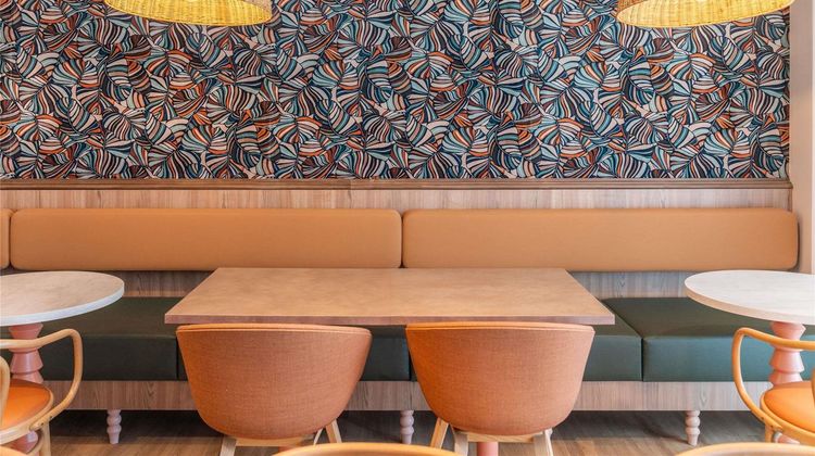 Ibis Budget Marne La Vallee Exterior