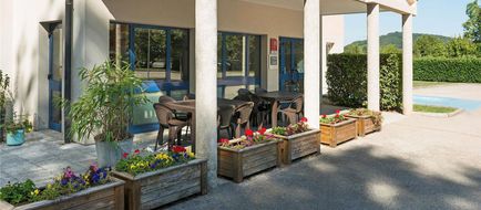 Ibis Budget Lons-le-Saunier Exterior