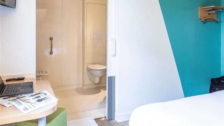 <b>Ibis Budget Orly Rungis Exterior</b>. Images powered by <a href="https://iceportal.shijigroup.com/" title="IcePortal" target="_blank">IcePortal</a>.