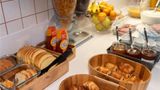 <b>Ibis Budget Rennes Cesson Restaurant</b>. Images powered by <a href="https://iceportal.shijigroup.com/" title="IcePortal" target="_blank">IcePortal</a>.