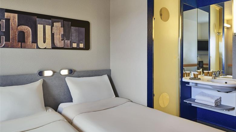 <b>Ibis Budget Velizy Room</b>. Images powered by <a href="https://iceportal.shijigroup.com/" title="IcePortal" target="_blank">IcePortal</a>.