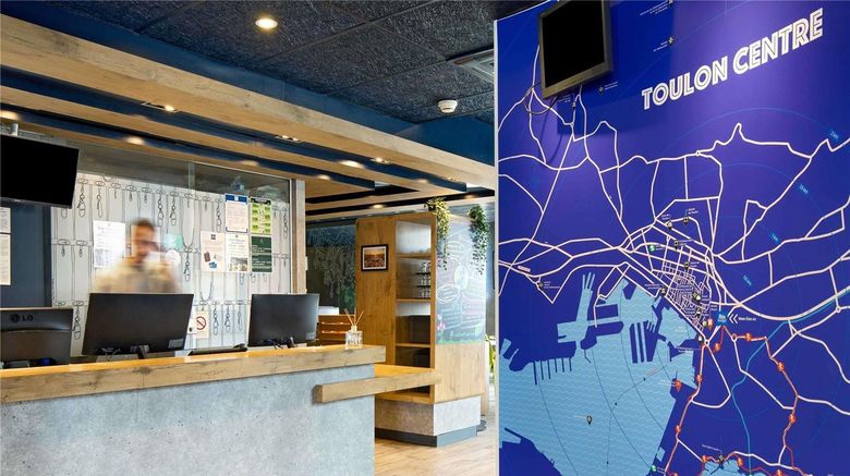 <b>Ibis Budget Toulon Centre Exterior</b>. Images powered by <a href="https://iceportal.shijigroup.com/" title="IcePortal" target="_blank">IcePortal</a>.
