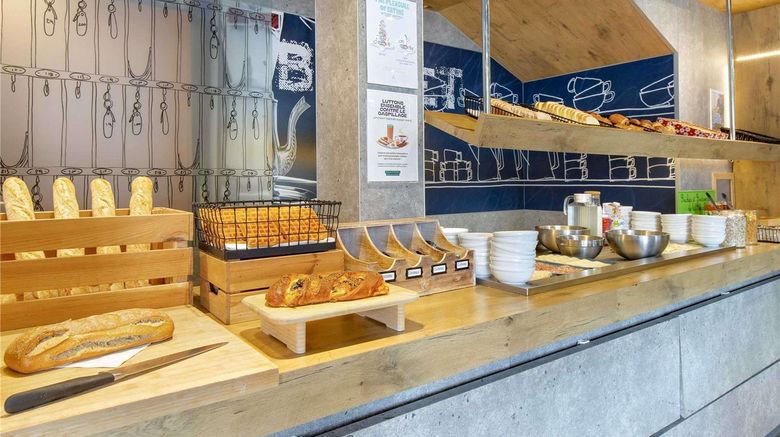 <b>Ibis Budget Toulon Centre Restaurant</b>. Images powered by <a href="https://iceportal.shijigroup.com/" title="IcePortal" target="_blank">IcePortal</a>.