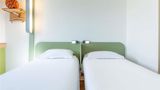 Ibis Budget Porto Gaia Room