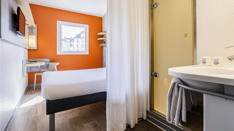<b>Ibis Budget Paris Porte d'Italie Ouest Room</b>. Images powered by <a href="https://iceportal.shijigroup.com/" title="IcePortal" target="_blank">IcePortal</a>.