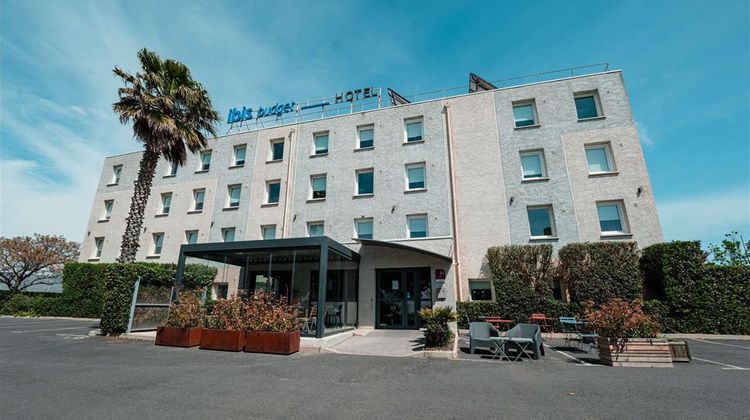 Ibis Budget Narbonne Est Exterior