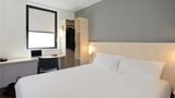 Ibis Budget Cannes Centre Ville Room