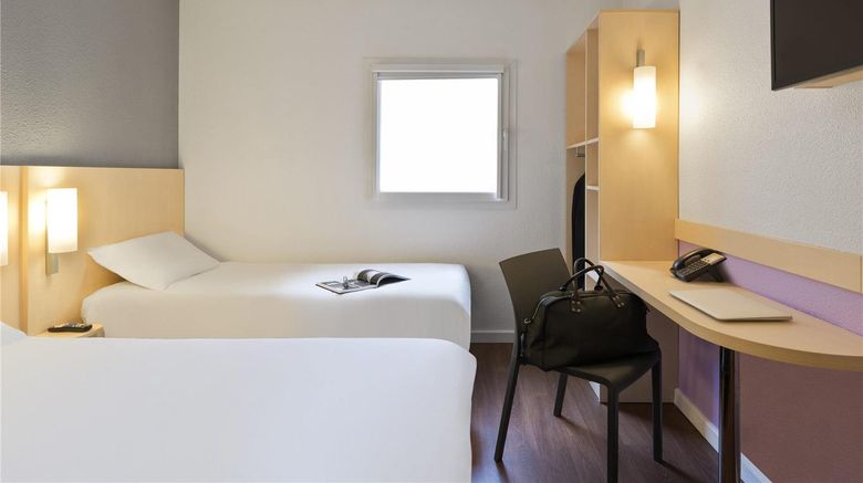 <b>Ibis Budget Cannes Centre Ville Room</b>. Images powered by <a href="https://iceportal.shijigroup.com/" title="IcePortal" target="_blank">IcePortal</a>.