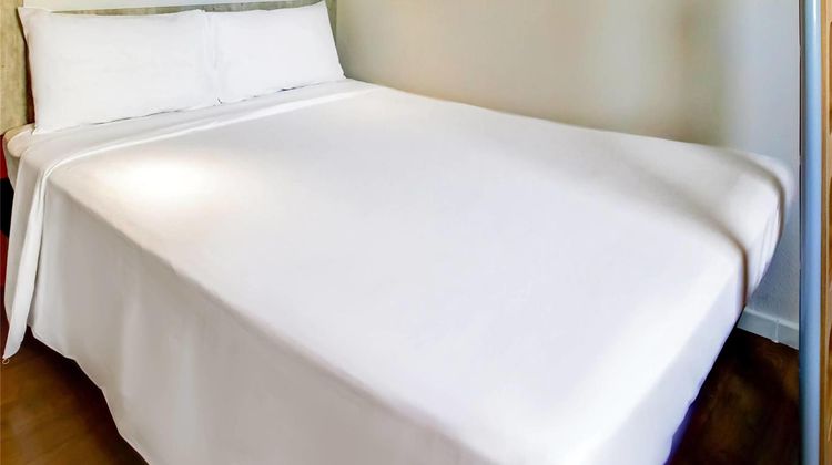 Ibis Budget Tambore Room