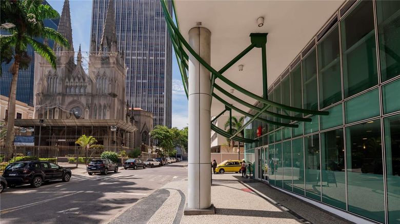 <b>Ibis Budget Rio De Janeiro Exterior</b>. Images powered by <a href="https://iceportal.shijigroup.com/" title="IcePortal" target="_blank">IcePortal</a>.