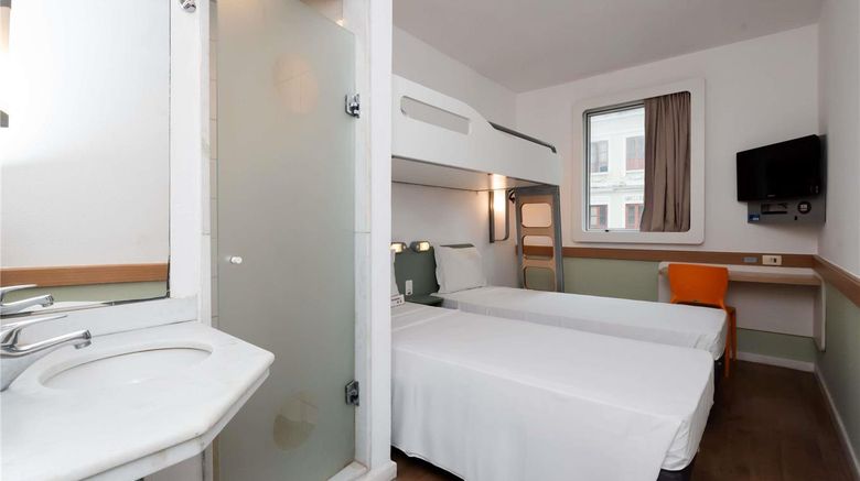 <b>Ibis Budget Rio De Janeiro Suite</b>. Images powered by <a href="https://iceportal.shijigroup.com/" title="IcePortal" target="_blank">IcePortal</a>.