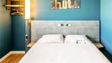 Ibis Budget Pertuis Exterior