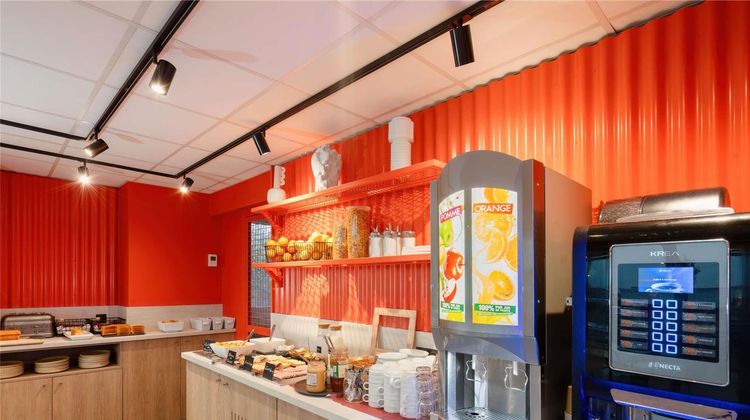 Ibis Budget Pertuis Restaurant