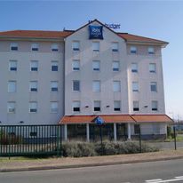 Ibis Budget Nevers Varennes