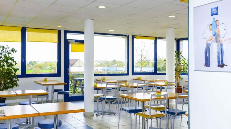 Ibis Budget Nevers Varennes Exterior