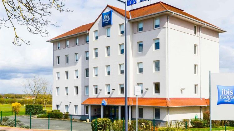 Ibis Budget Nevers Varennes Exterior