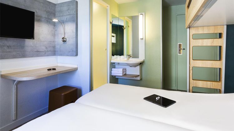 Ibis Budget Rochefort Exterior