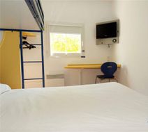 Ibis Budget Rochefort Exterior
