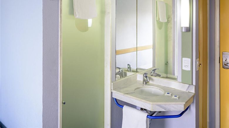 <b>Ibis Budget Belem Room</b>. Images powered by <a href="https://iceportal.shijigroup.com/" title="IcePortal" target="_blank">IcePortal</a>.