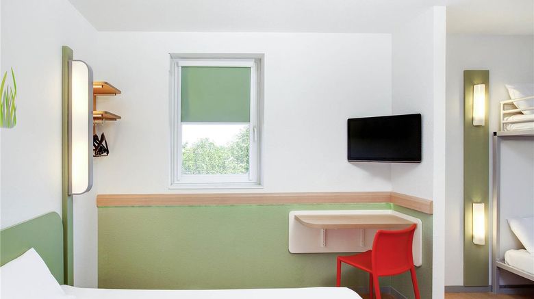 <b>Ibis Budget Clermont Ferrand Centre Montferrand Room</b>. Images powered by <a href="https://iceportal.shijigroup.com/" title="IcePortal" target="_blank">IcePortal</a>.
