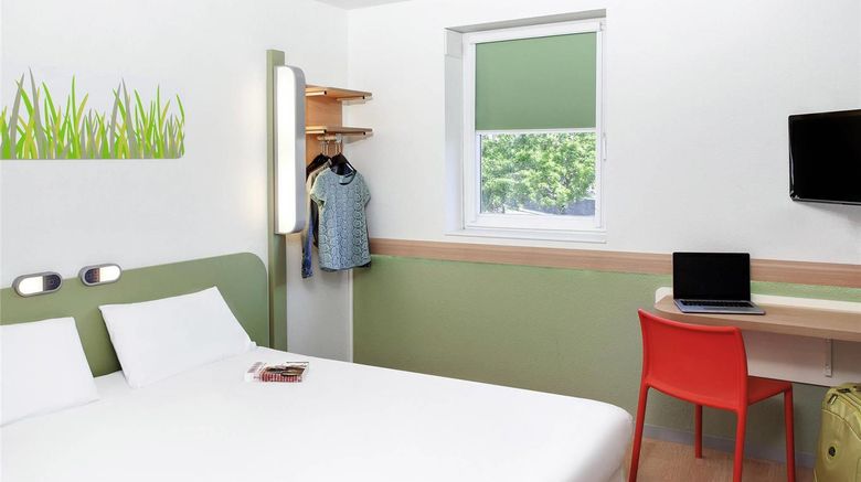 <b>Ibis Budget Clermont Ferrand Centre Montferrand Room</b>. Images powered by <a href="https://iceportal.shijigroup.com/" title="IcePortal" target="_blank">IcePortal</a>.