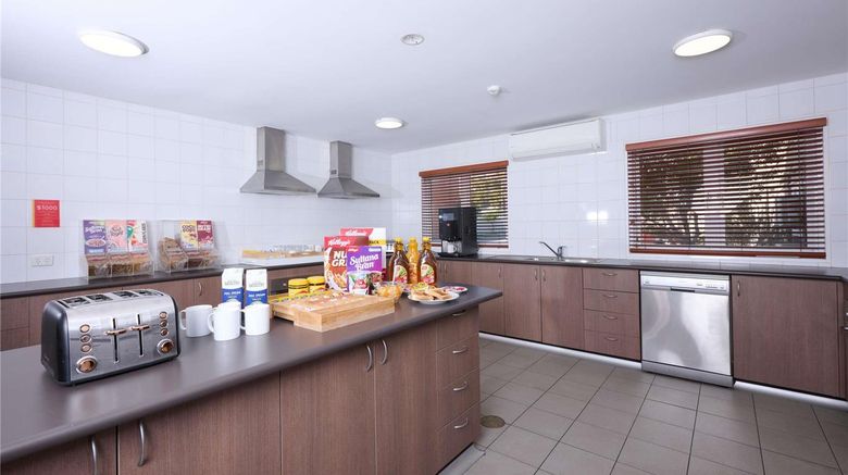 <b>Ibis Budget Perth Airport Restaurant</b>. Images powered by <a href="https://iceportal.shijigroup.com/" title="IcePortal" target="_blank">IcePortal</a>.