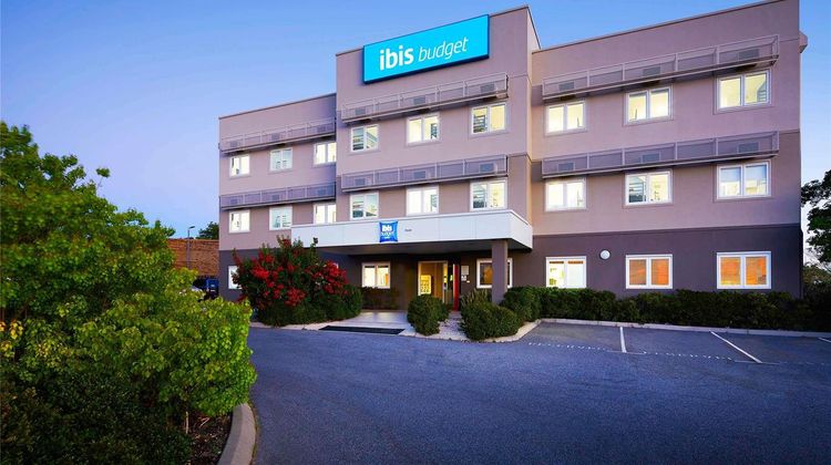 Ibis Budget Perth Airport Exterior