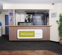 Ibis Budget Perth Airport Exterior