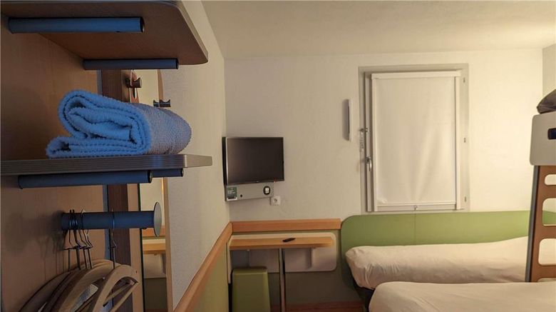 <b>Ibis Budget Saint Omer Centre Room</b>. Images powered by <a href="https://iceportal.shijigroup.com/" title="IcePortal" target="_blank">IcePortal</a>.