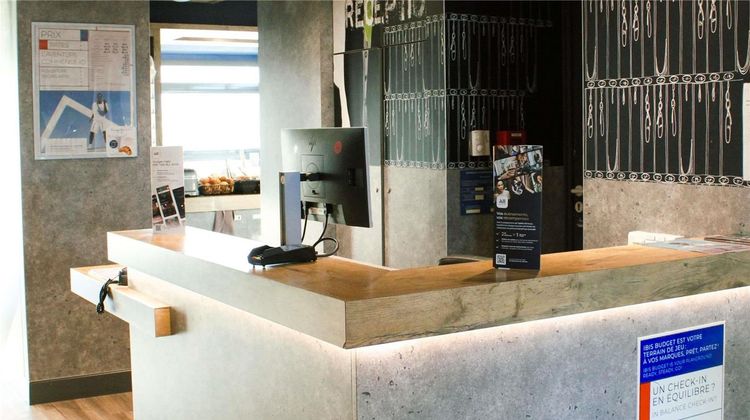 Ibis Budget Saint Omer Centre Exterior