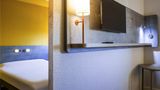 Ibis Budget Nuits Saint Georges Room