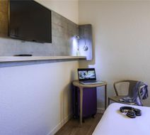 Ibis Budget Nuits Saint Georges Room