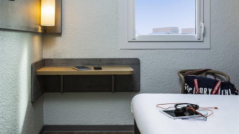<b>Ibis Budget Paris Porte d'Italie Est Room</b>. Images powered by <a href="https://iceportal.shijigroup.com/" title="IcePortal" target="_blank">IcePortal</a>.