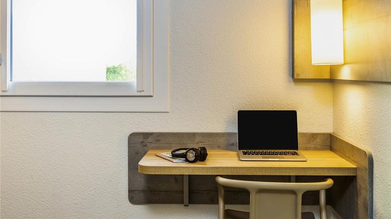 <b>Ibis Budget Paris Porte d'Italie Est Room</b>. Images powered by <a href="https://iceportal.shijigroup.com/" title="IcePortal" target="_blank">IcePortal</a>.