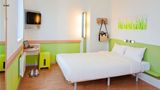 Ibis Budget Bordeaux Centre Bastide Room