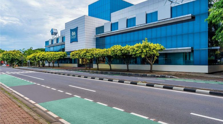 Ibis Budget Jakarta Menteng Exterior. Images powered by <a href="https://iceportal.shijigroup.com" target="_blank" rel="noopener">Ice Portal</a>.