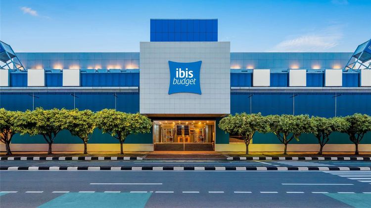 Ibis Budget Jakarta Menteng Exterior