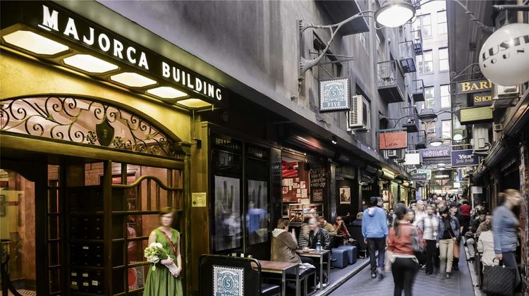 Ibis Budget Melbourne CBD Exterior