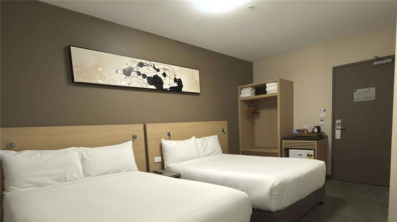 <b>Ibis Budget Melbourne CBD Room</b>. Images powered by <a href="https://iceportal.shijigroup.com/" title="IcePortal" target="_blank">IcePortal</a>.