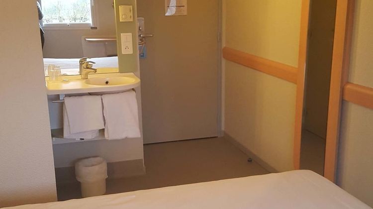 Ibis Budget Saint Gaudens Room