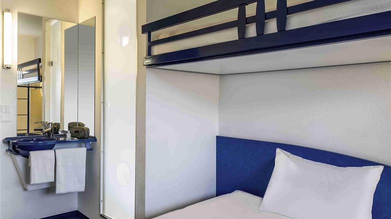 <b>Ibis Budget Amboise Room</b>. Images powered by <a href="https://iceportal.shijigroup.com/" title="IcePortal" target="_blank">IcePortal</a>.