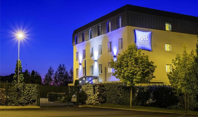 Ibis Budget Amboise Exterior