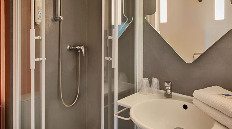 Ibis Budget Redon Room