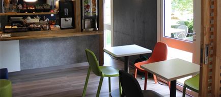 Ibis Budget Redon Exterior