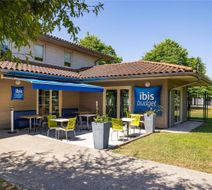 Ibis Budget  Bourg En Bresse Exterior
