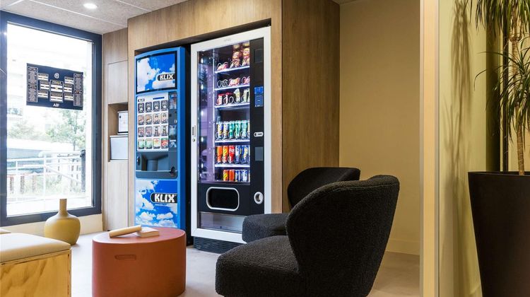 Ibis Budget Chatillon Exterior