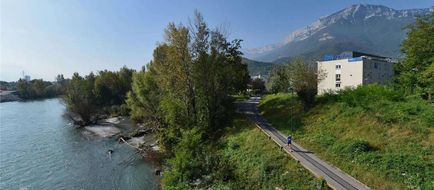 Ibis Budget Grenoble Sud Seyssin Exterior